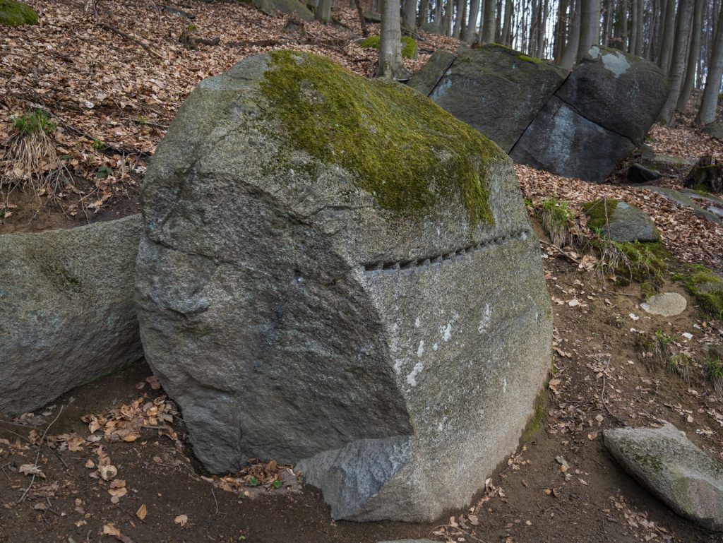 Rock prepared for splitting