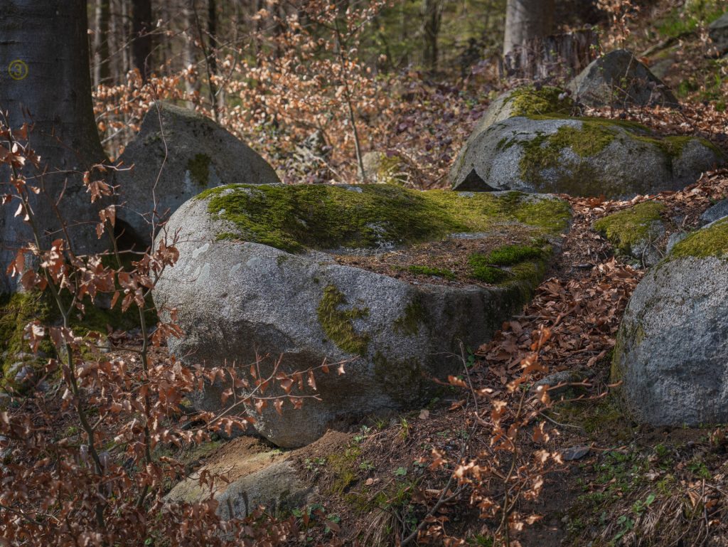 The Stone Chaiselongue